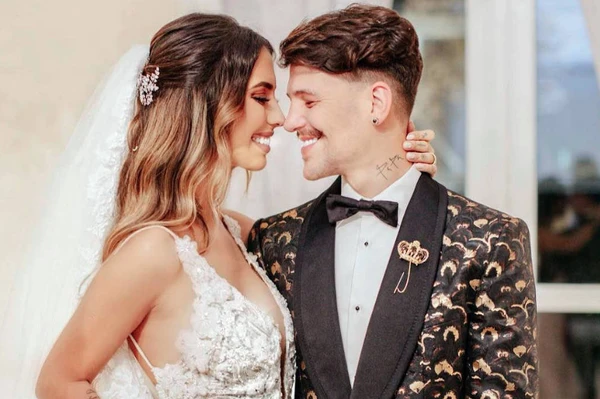 Gabi Brandt e Saulo Poncio se casaram em janeiro de 2019 por Reprodução | Redes Sociais