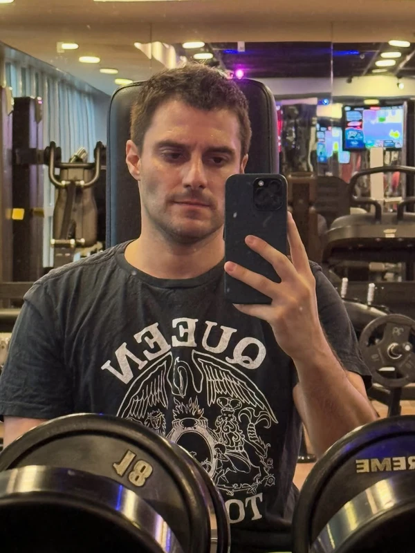 Hugo Bonèmer  por Reprodução/Instagram