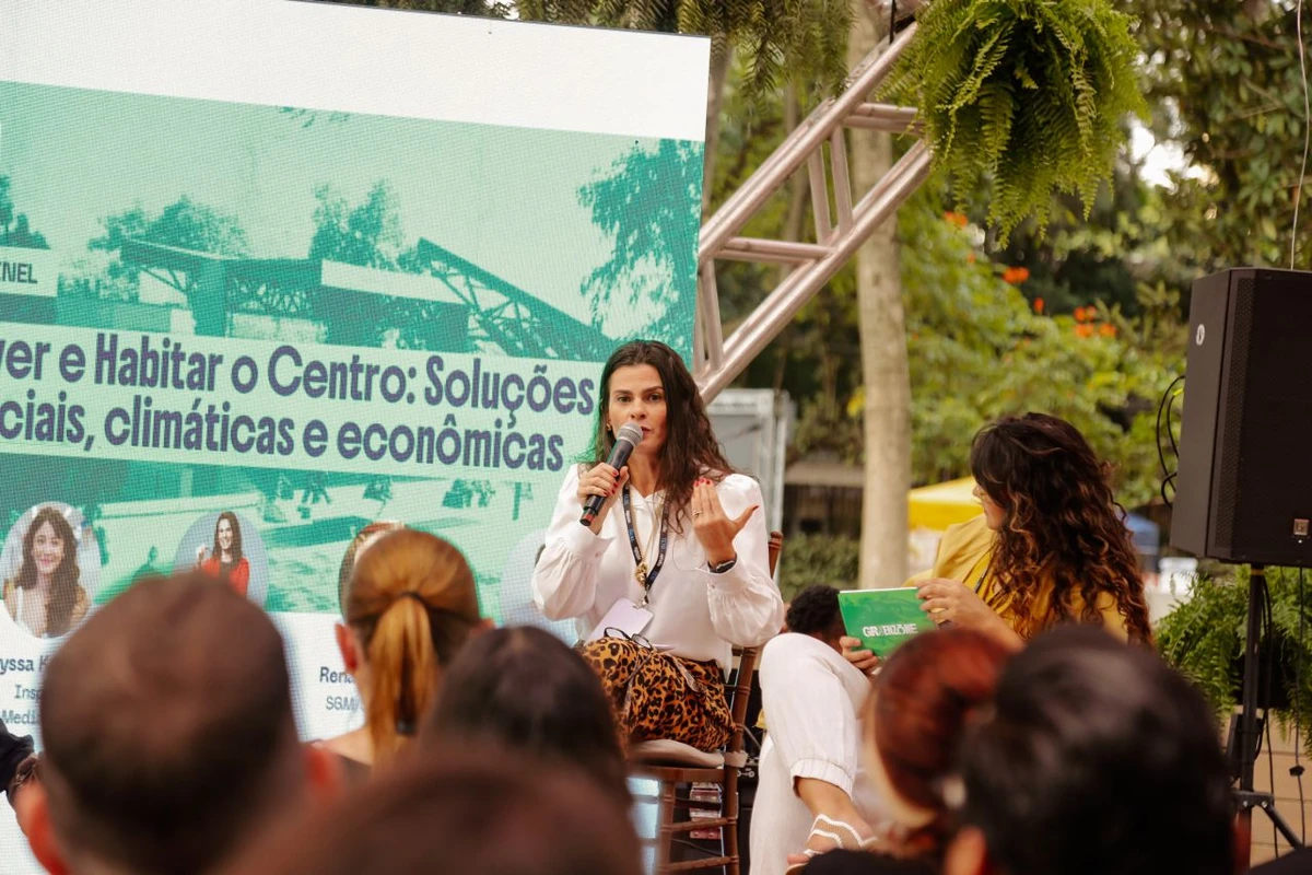 Leana Mattei por Reprodução