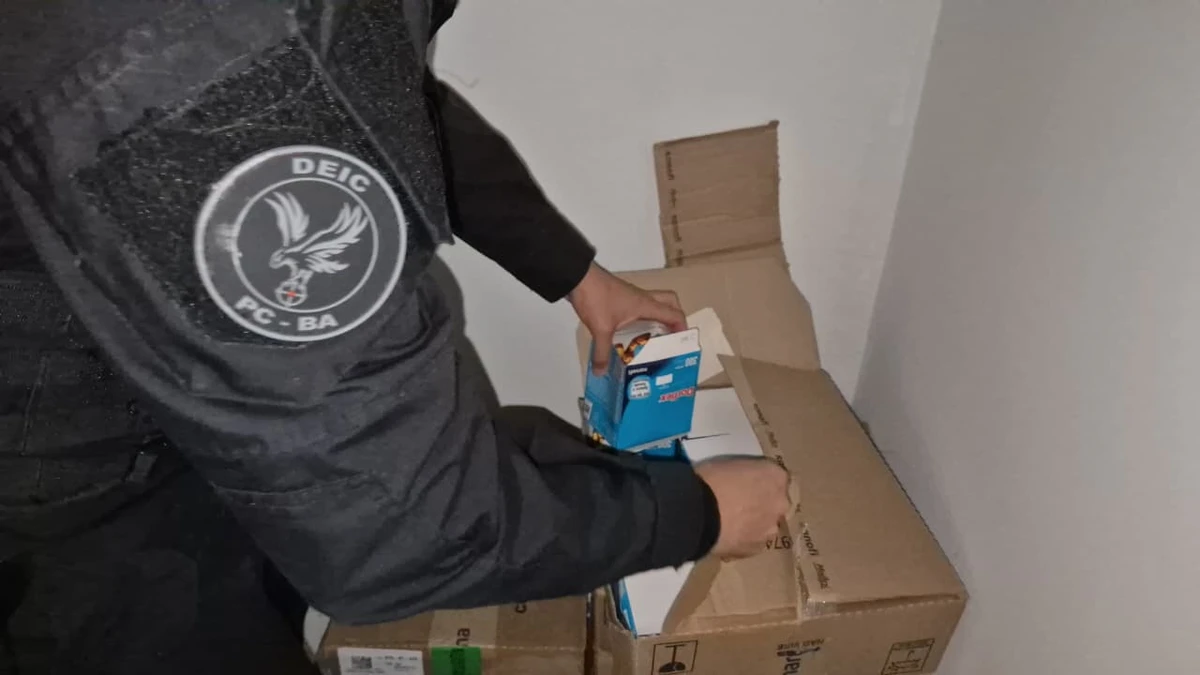 Medicamentos foram apreendidos em Feira de Santana