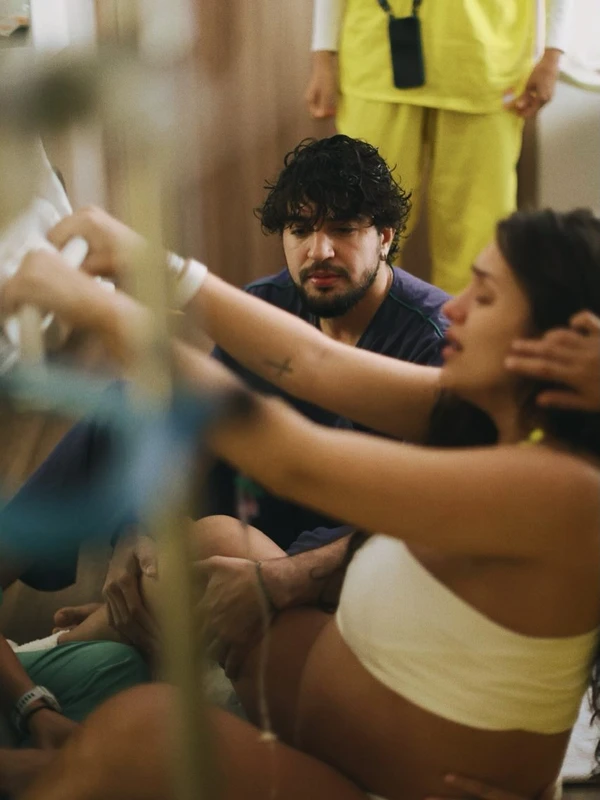 Nascimento de Zuza, filha de Rafa Kalimann e Nattan por Reprodução/Instagram @hannarocha