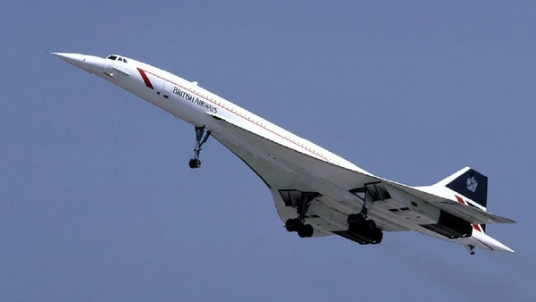 O avião tinha desenho marcante. As asas em delta, o nariz móvel e a fuselagem estreita ajudavam a reduzir o arrasto. Tudo nele era desenhado para vencer o ar de forma ultrassônica