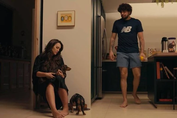 Rafa Kalimann e Nattan no documentário 'Tempo para Amar' por Reprodução/Globoplay