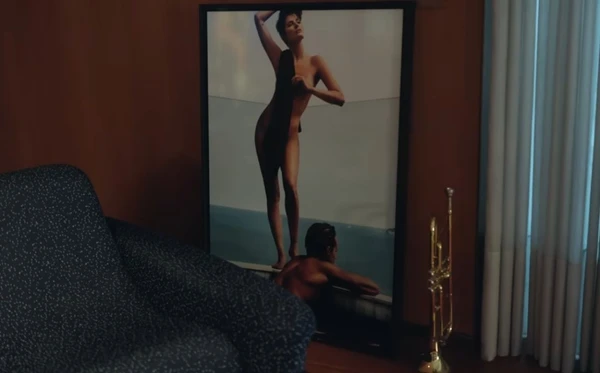 Isabeli Fontana e Di Ferrero mostraram apartamento de luxo em São Paulo com obras de arte, móveis assinados e décor fashionista por Reprodução/YouTube