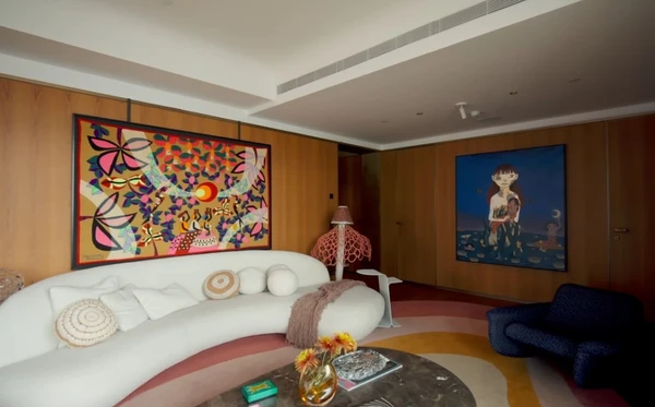 Isabeli Fontana e Di Ferrero mostraram apartamento de luxo em São Paulo com obras de arte, móveis assinados e décor fashionista por Reprodução/YouTube
