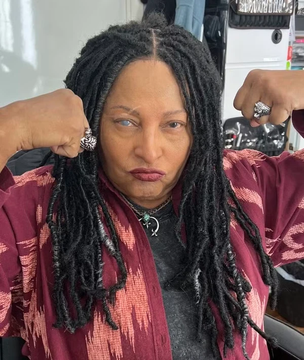 Pam Grier atualmente por Reprodução