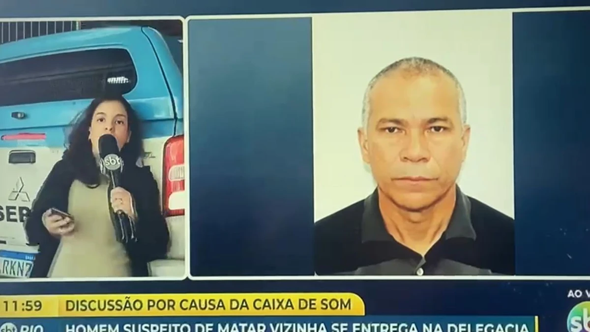 Repórter do SBT foi atingida por viatura da PM durante entrada ao vivo no Rio por Reprodução