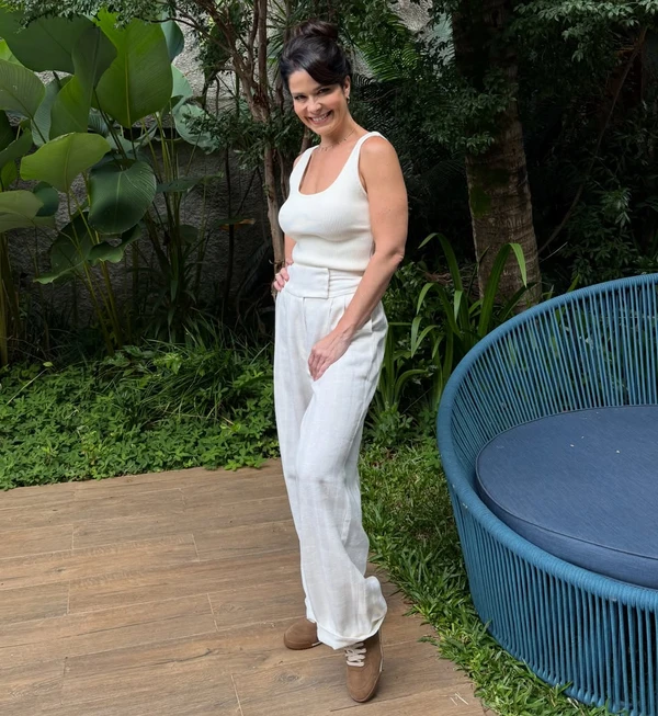 Samara Felippo por Reprodução/Instagram @csou_