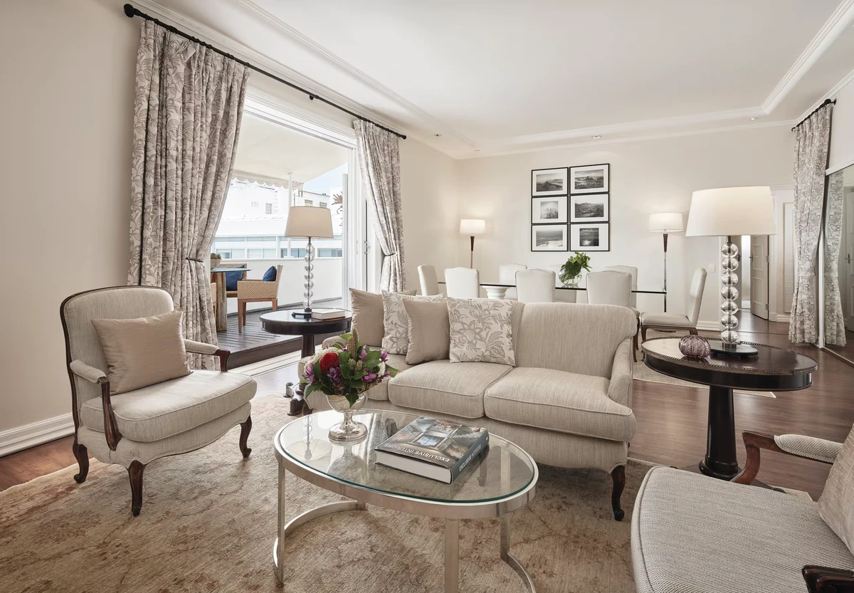 Suíte de 165 m² no Copacabana Palace tem vista privilegiada para a Praia de Copacabana por Divulgação/Copacabana Palace