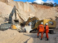 Imagem - Trabalhador é soterrado por blocos de pedra durante obra no interior da Bahia