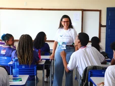 Imagem - Executivos levam experiência profissional a estudantes da rede pública