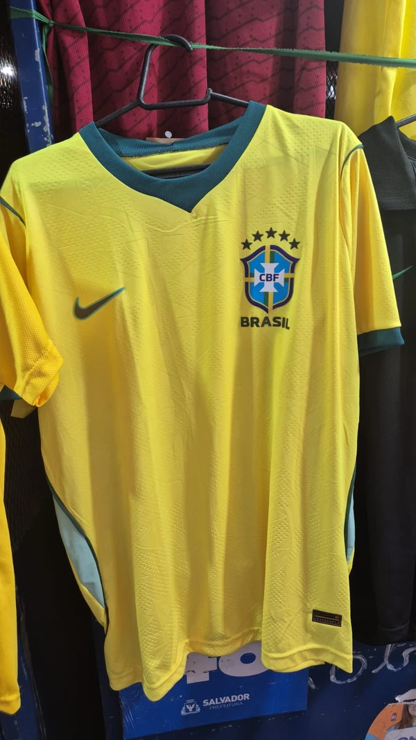 Camisa genérica da seleção por Moysés Suzart