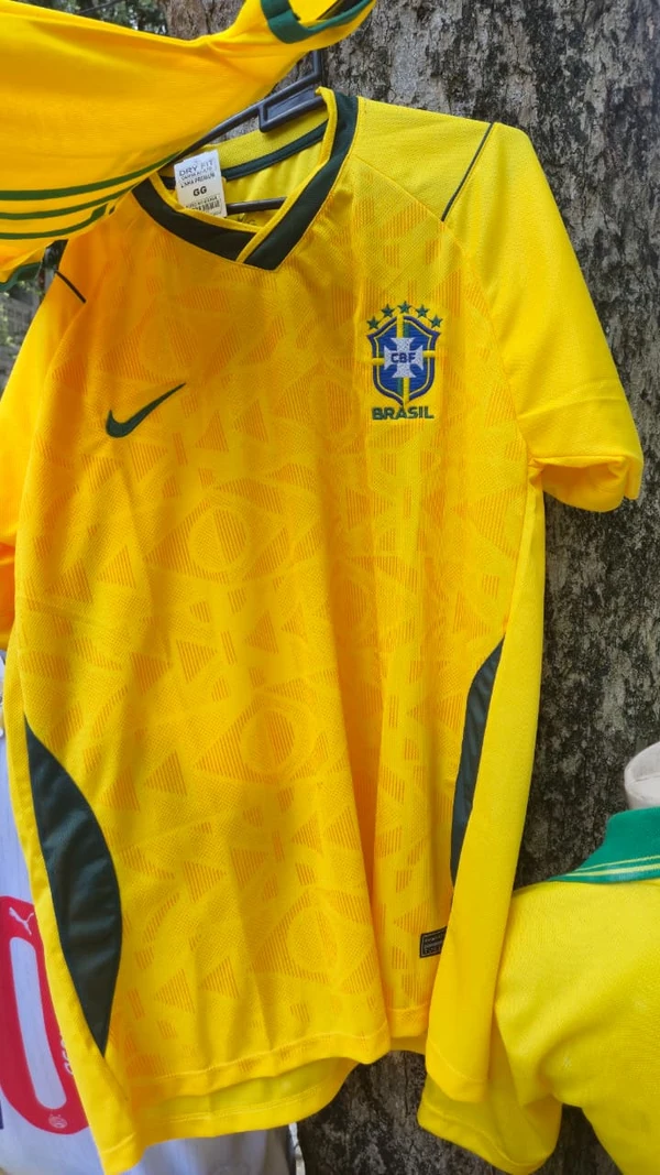 Camisa genérica da seleção por Moysés Suzart