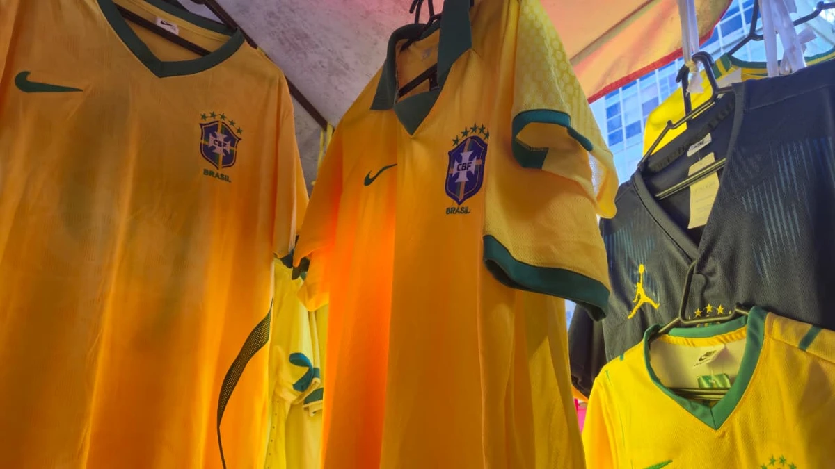 Camisa genérica da seleção por Moysés Suzart