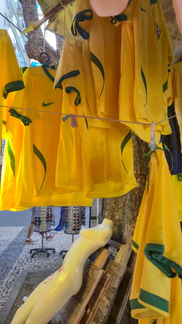 Camisa genérica da seleção por Moysés Suzart