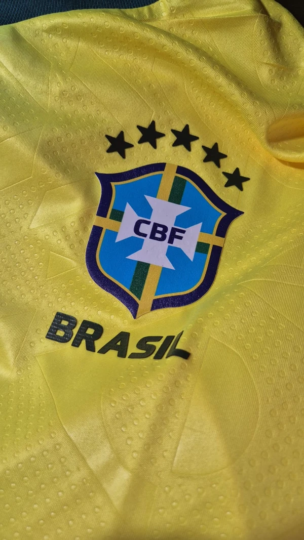 Camisa genérica da seleção por Moysés Suzart