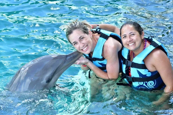 Débora e Neila eram casadas por Reprodução
