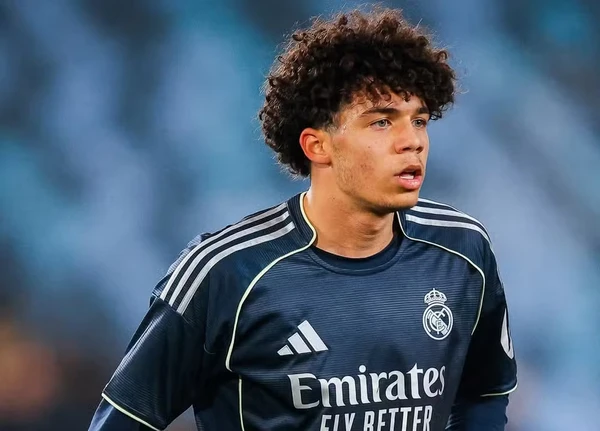 Enzo Alves é jogador do Real Madrid