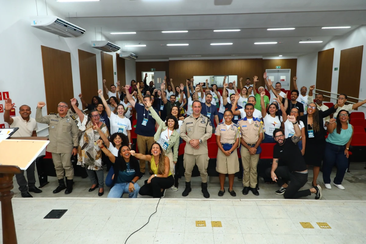 Executivos levam experiência profissional a estudantes da rede pública na Bahia por Divulgação