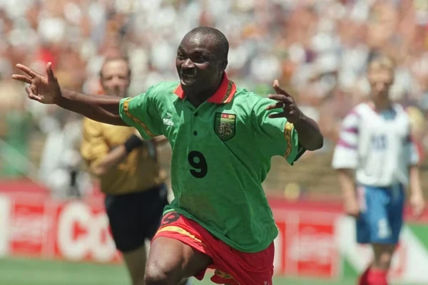 Roger Milla — Camarões — 42 anos e 39 dias