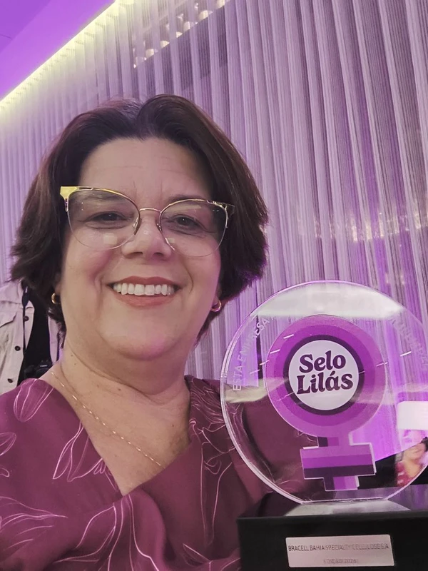 Ângela Ribeiro por Reprodução
