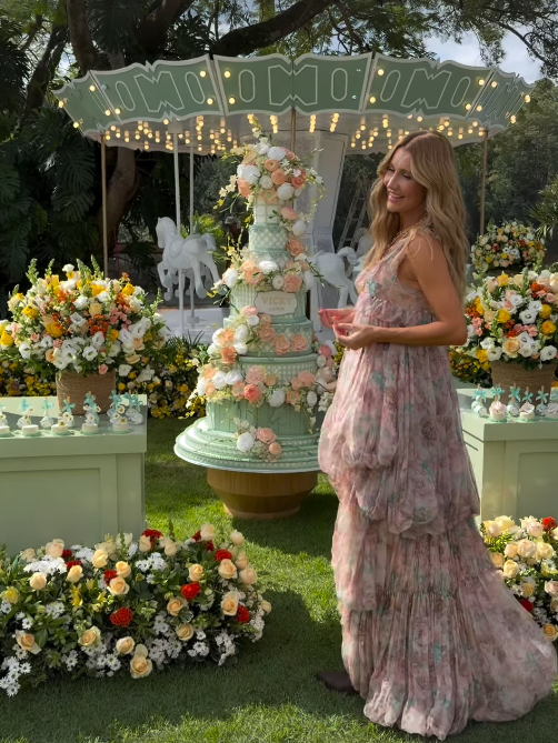 Aniversário de 6 anos de Vicky Justus por Reprodução