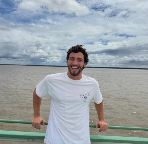 O ator Henrique Barreira por Reprodução/Instagram