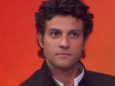 Imagem - Chay Suede ameaça deixar palco do Domingão após Huck relembrar início na Record: 'Vou embora'