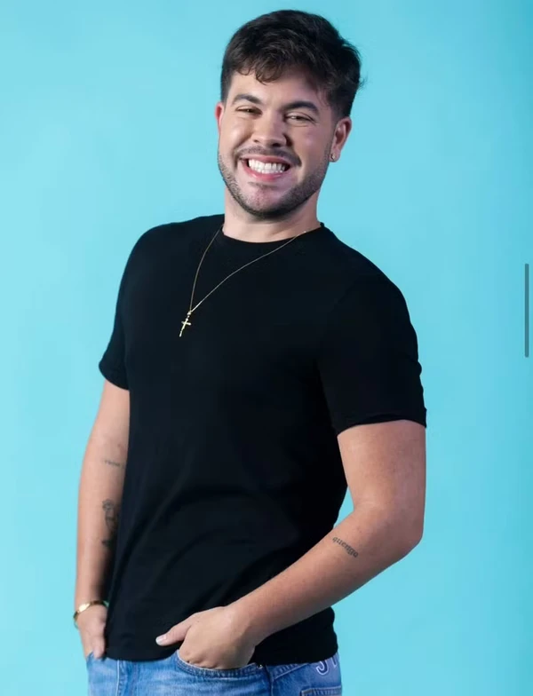 Álvaro por Reprodução
