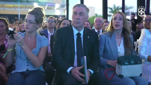 Ancelotti e a esposa, Mariann Barrena McClay por Reprodução
