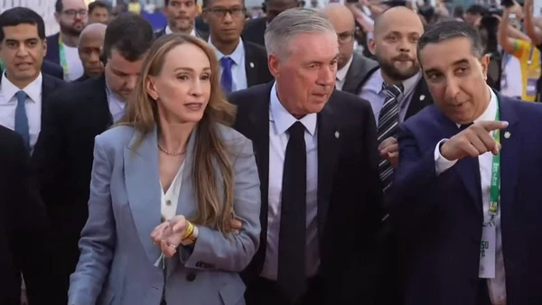 Ancelotti e a esposa, Mariann Barrena McClay por Reprodução
