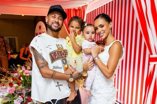 Bruna Biancardi e Neymar vivem relação marcada por idas e vindas desde 2021 por Reprodução