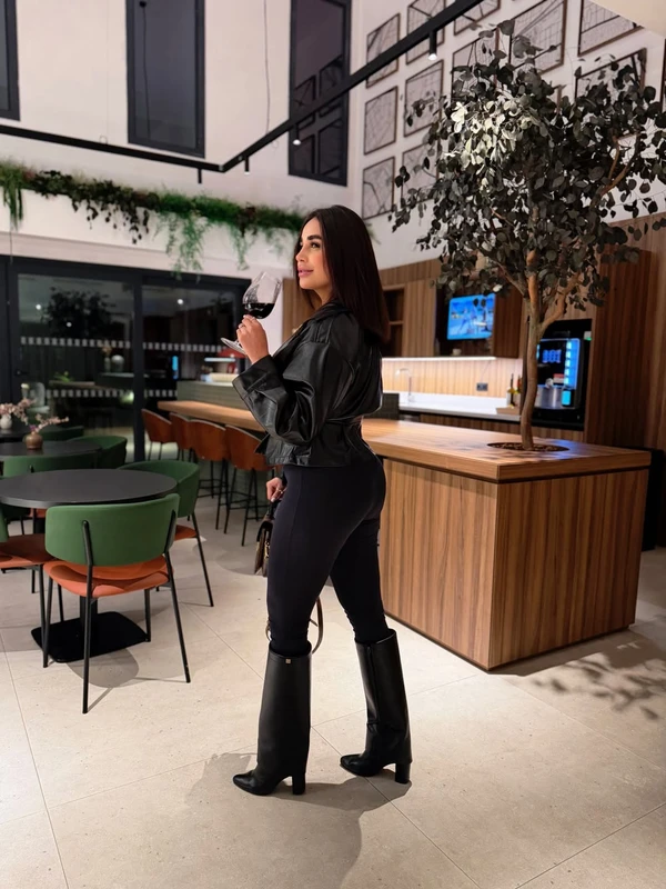 Bruna Pinheiro por Reprodução/Instagram