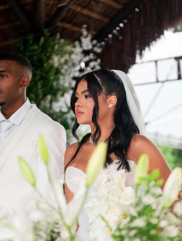 Casal oficializou união por Reprodução | Instagram