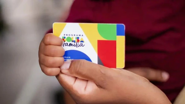 Governo federal projeta incluir função de "retorno garantido" para dar prioridade na fila de reentrada a famílias que perderem renda. Lyon Santos/MDS por AGENCIA BRASIL
