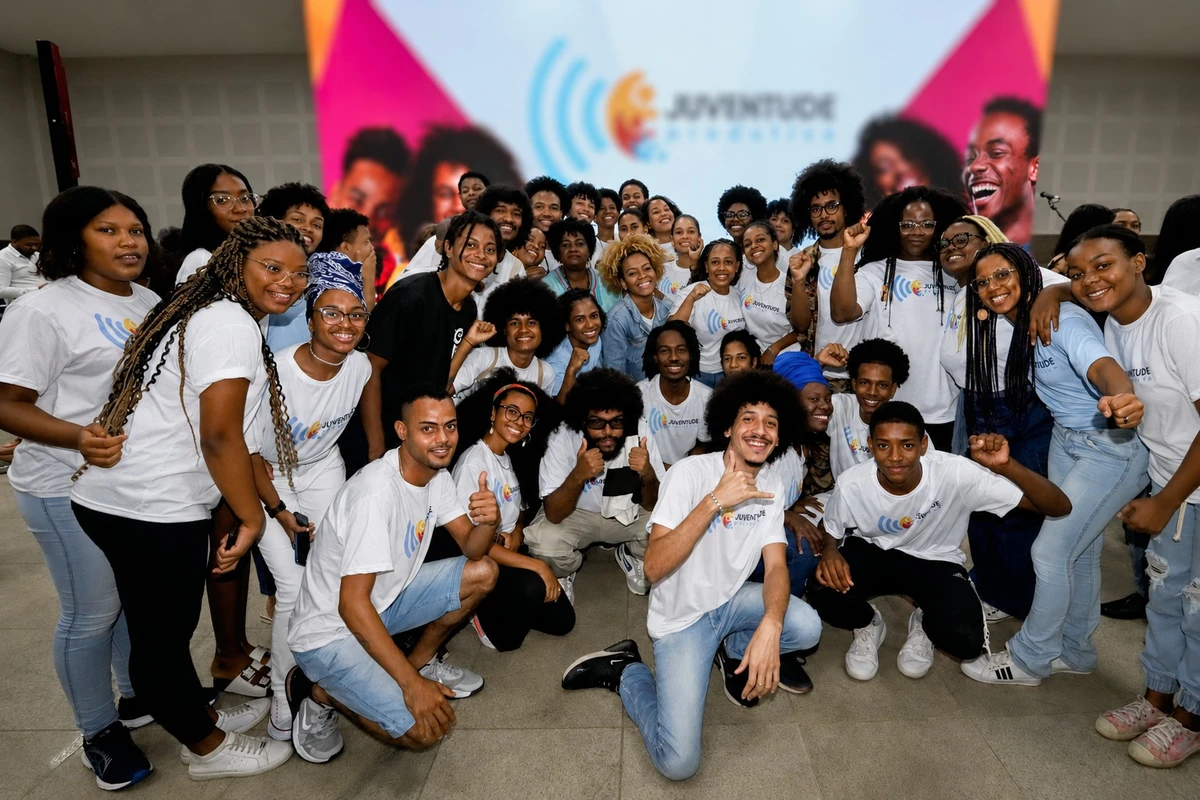 Estudantes podem ganhar até R$ 6 mil