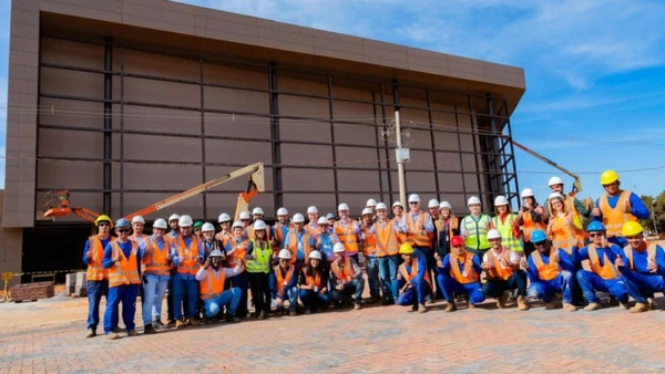 Obra de shopping no Aeroporto Internacional de Brasília emprega cerca de 650 trabalhadores por Foto: Vosmar Rosa/MPor
