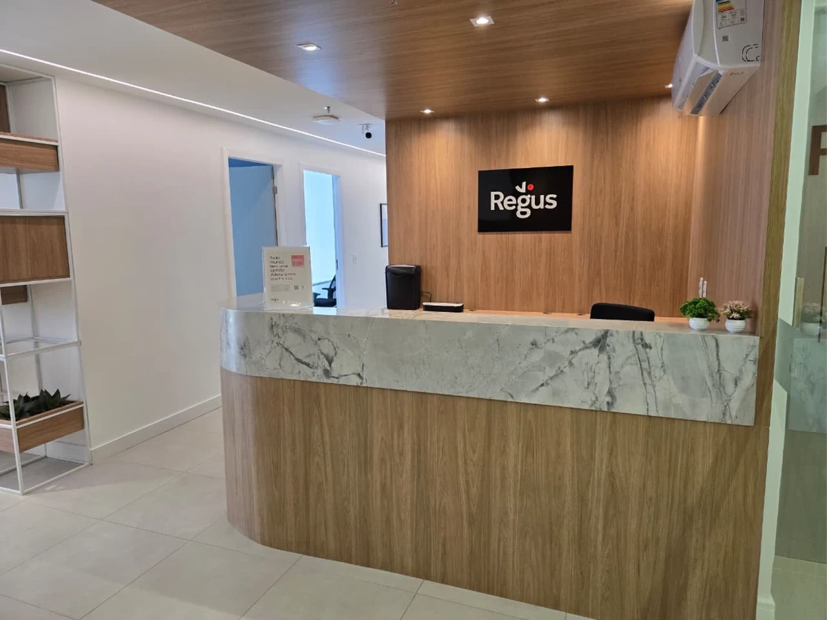 Regus Salvador Alpha
