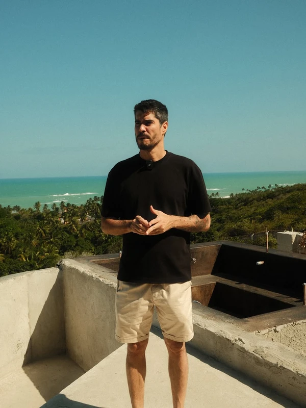 Rica de Marré mostrou novos detalhes da mansão em Alagoas, que terá tobogã secreto, pub e piscina com borda infinita por Reprodução