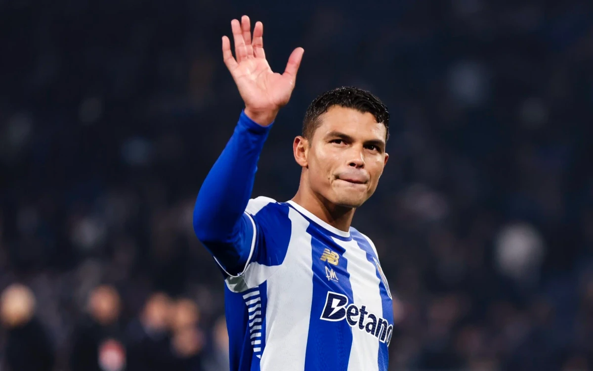 DEFENSOR: Thiago Silva (Porto) por Divulgação