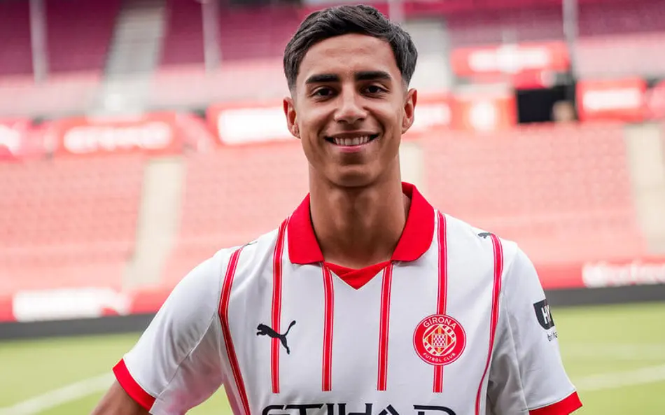DEFENSOR: Vitor Reis (Girona) por Divulgação
