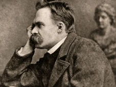 Imagem - Frase do dia da Filosofia: 'Há sempre alguma loucura no amor, mas há sempre também alguma razão na loucura' - a reflexão de Nietzsche sobre paixão e natureza humana