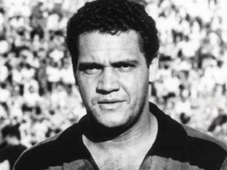 Imagem - Morre Romenil, ex-zagueiro histórico do Vitória, aos 82 anos