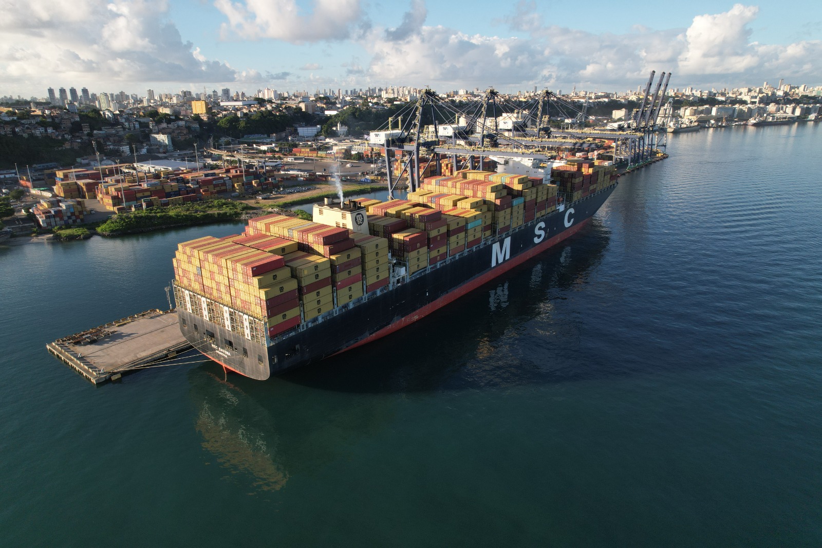 Bahia recebe navio com mais de 800 toneladas de materiais para início das obras da Ponte Salvador–Itaparica por Thuane Maria/GOVBA 