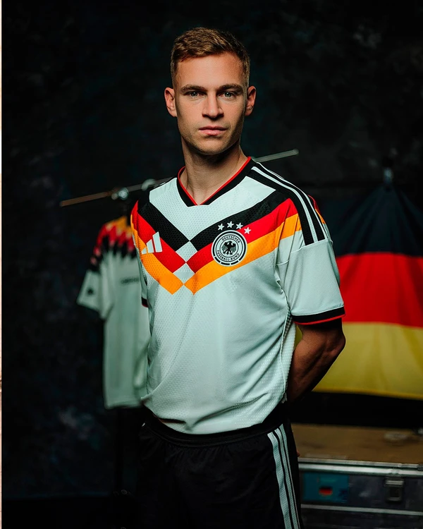 Camisa da Alemanha para Copa do Mundo 2026 por Reprodução