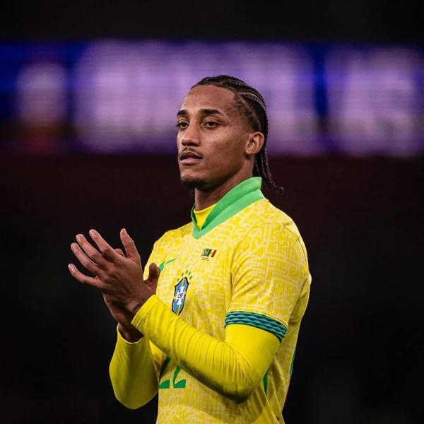 João Pedro na Seleção Brasileira por Reprodução/Redes Sociais