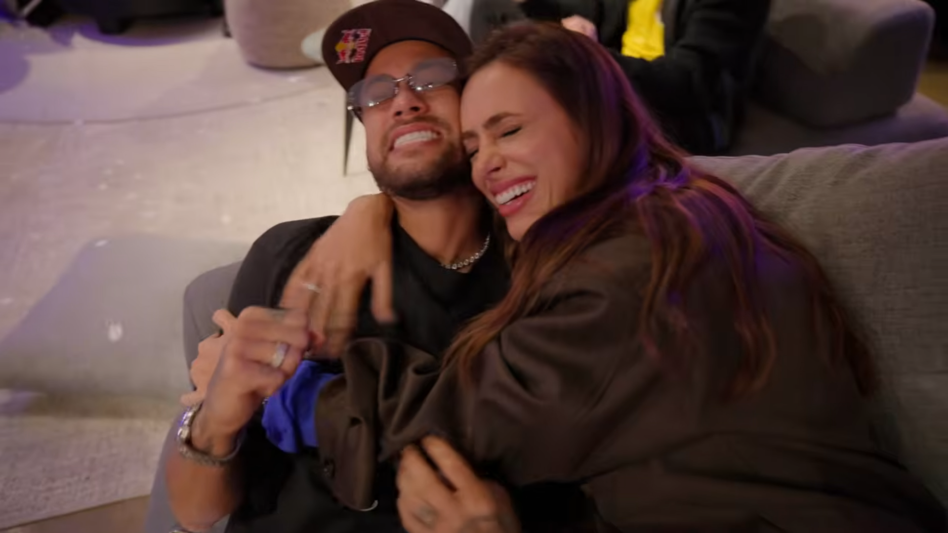 Neymar acompanhou ao lado de Bruna Biancardi por Reprodução