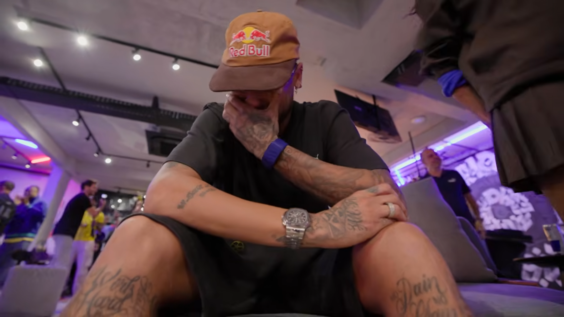 Neymar se emocionou ao ser convocado por Reprodução