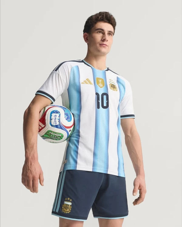 Uniforme da Argentina para Copa do Mundo 2026 por Divulgação