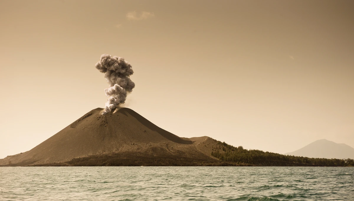 Vulcão Krakatoa por Reprodução